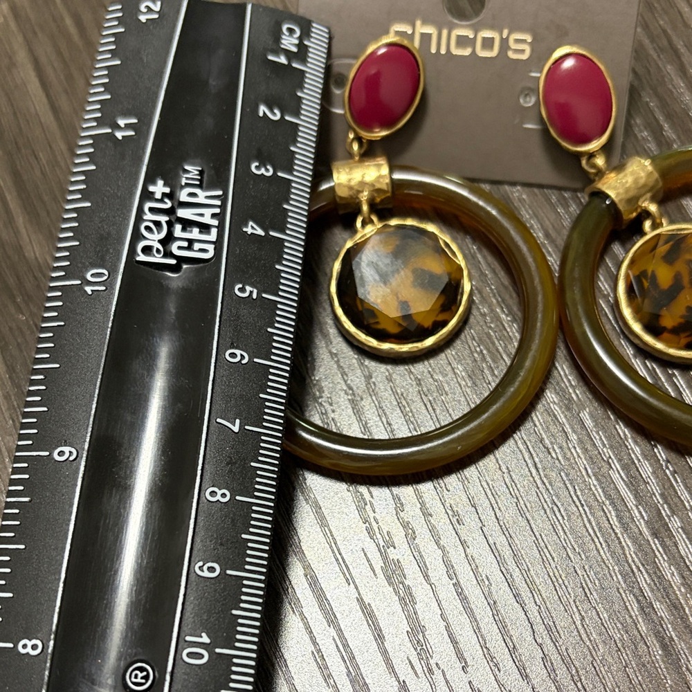 vintage Chico's Olive Hoop Drop Earrings with Berry and Tortoiseshell Accents - Picture 3 of 5